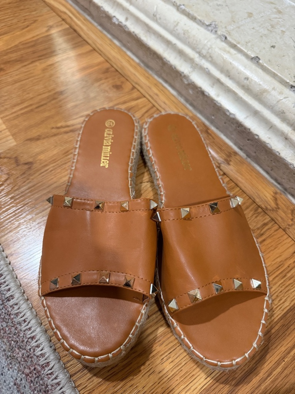 Olivia Miller Tan Slide Sandals with Gold Studs